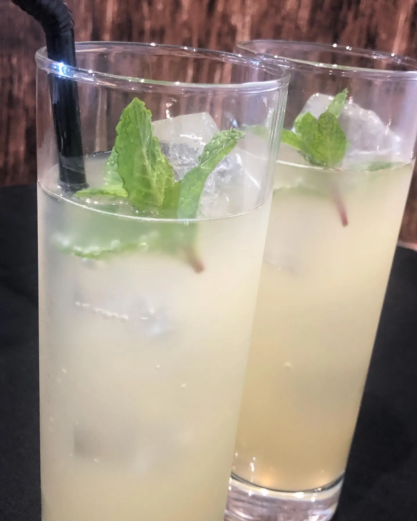『洋食リベルタ』特製ドリンクのご紹介です🍹✨️
