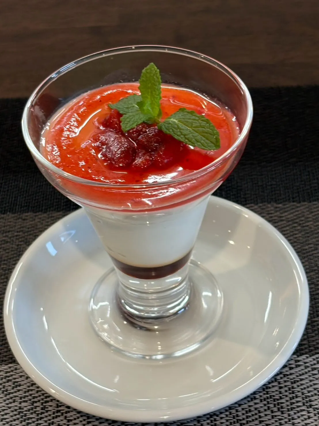 新作デザートの