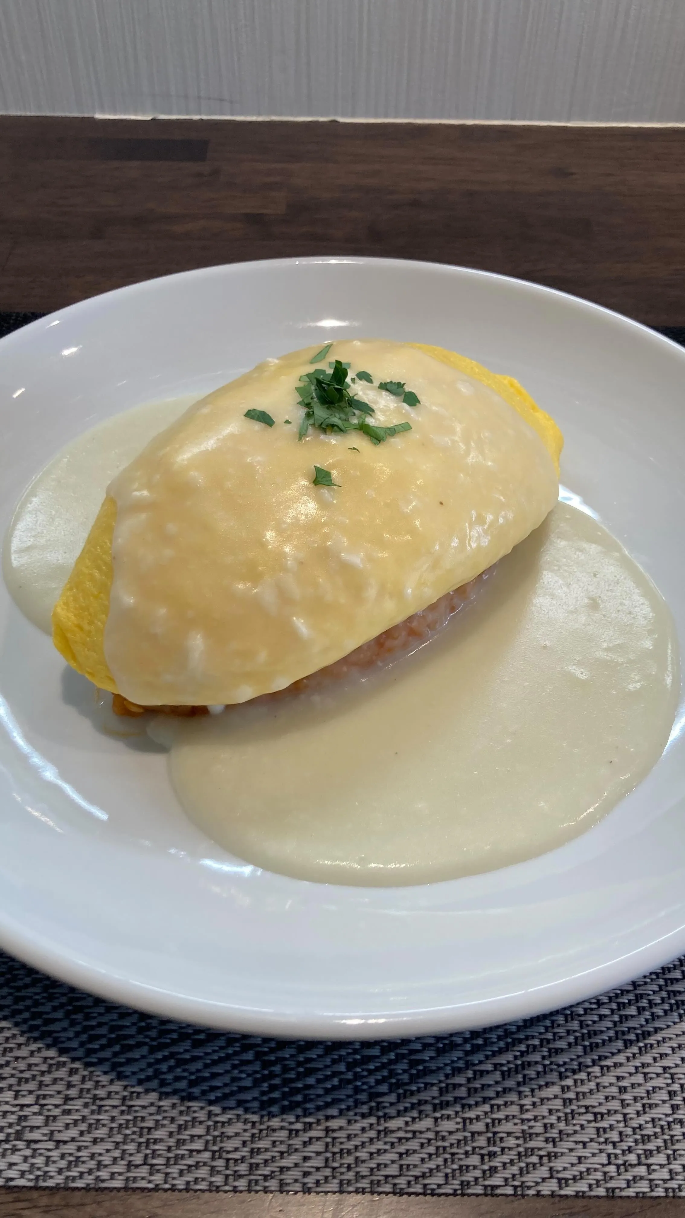 『洋食リベルタ』ランチメニューのご紹介です🌄☀️