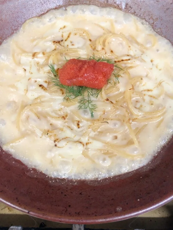 新しい日替わりパスタは、クリーミーで風味豊かな「明太子のパス...